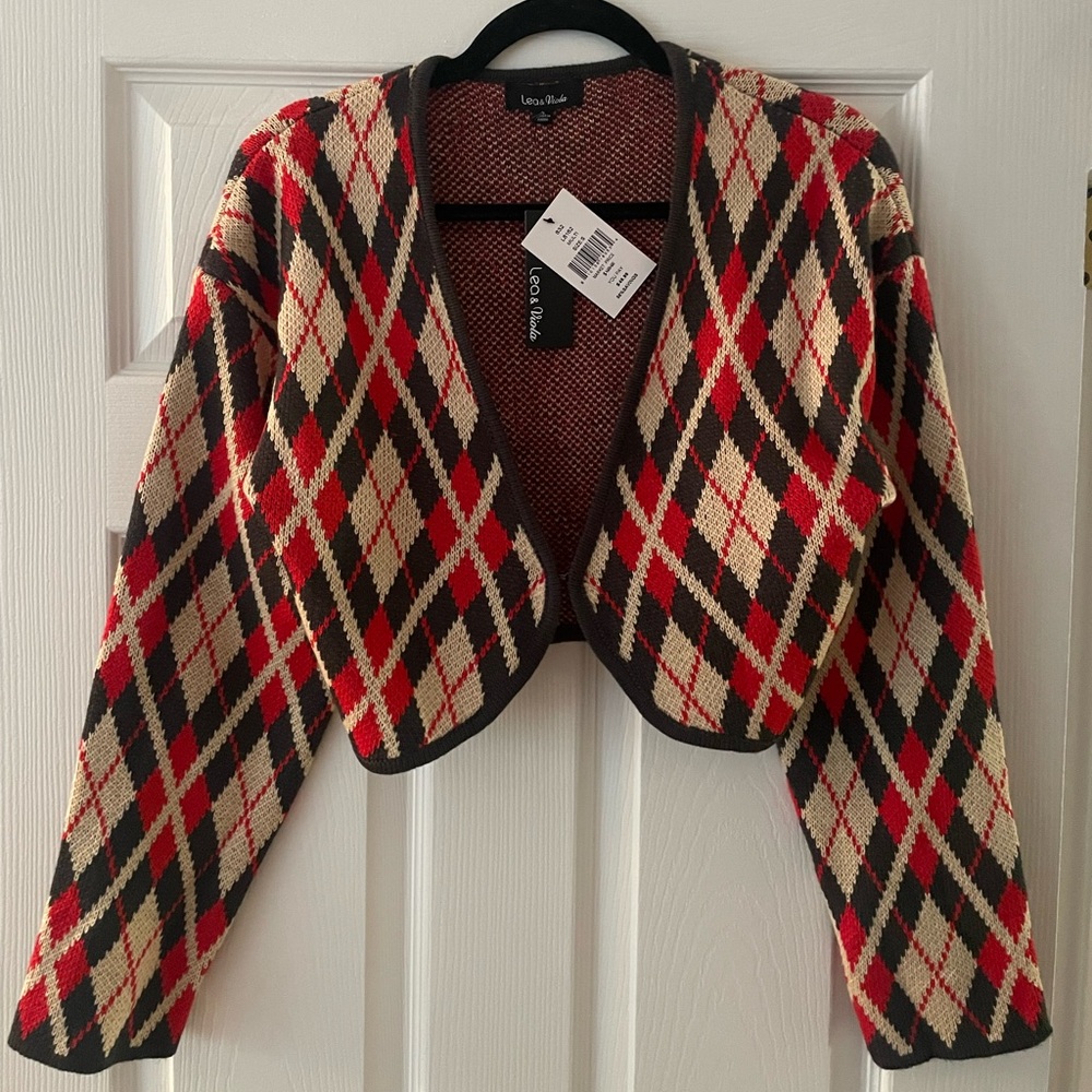 Never worn cropped argyle sweater